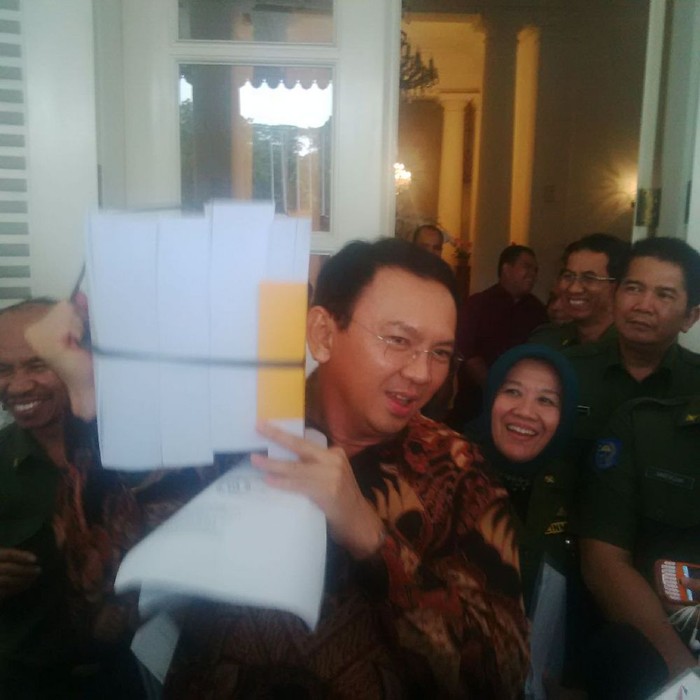 Ahok Kawal Bawahannya Serahkan Pergub APBD ke Kemendagri