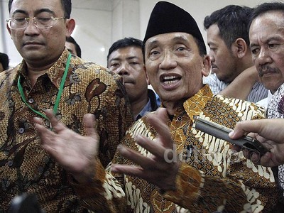 Fuad Amin Bersaksi untuk Direktur MKS