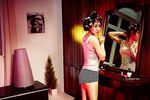 Kenakan Tank Top dan Underwear, Min 'miss A' Super Hot untuk 'COLORS'