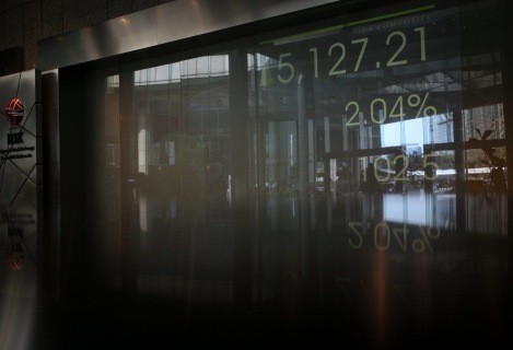 Seharian Positif, IHSG Ditutup Menipis