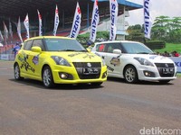 2 Mobil Swif Sport menjadi mobil safety car dan mobil medis.