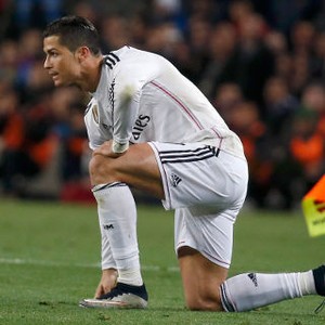 Ronaldo Samai Raul, Masih di Bawah Messi
