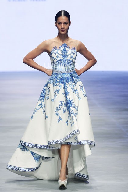 Algarry by Albert Yanuar. Attack Present Fearless in Every Detail. Indonesia Fashion Week 2015 at Jakarta Convention Center. Senayan. Jakarta. [Foto: Mohammad Abduh/Wolipop]