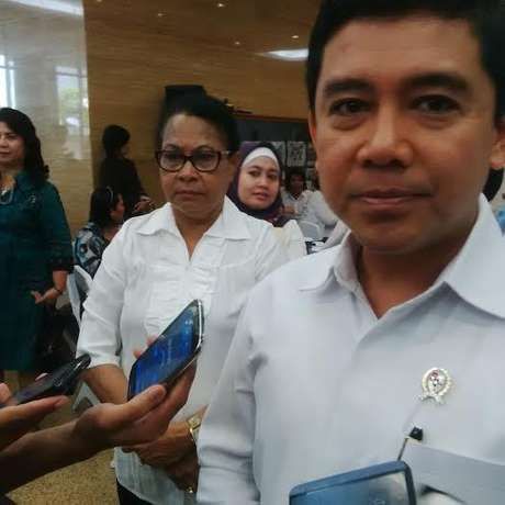 Menpan Larang Instansi Pemerintah dan PNS Beriklan 'Ucapan 