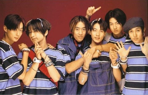 Mengintip 17 Tahun Perjalanan Karier Shinhwa