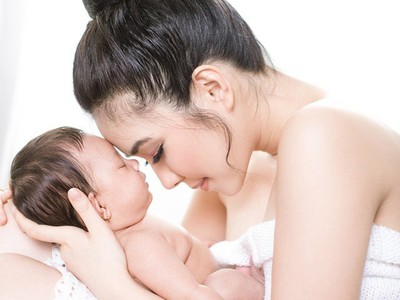 Mothers Love... Potret Kebersamaan Gisel dan Putri Kesayangannya