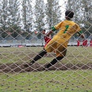 Mengalahkan Lelah, Mengalahkan Becek, Mengalahkan Diri Sendiri