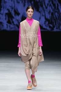 KLE by Kleting Titis Wigati Fall/Winter 2015. Lauriel Fearless. Indonesia Fashion Week 2015 at Jakarta Convention Center. Senayan. Jakarta. [Foto: Mohammad Abduh/Wolipop]