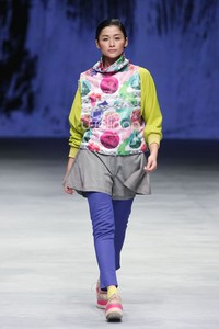 KLE by Kleting Titis Wigati Fall/Winter 2015. Lauriel Fearless. Indonesia Fashion Week 2015 at Jakarta Convention Center. Senayan. Jakarta. [Foto: Mohammad Abduh/Wolipop]