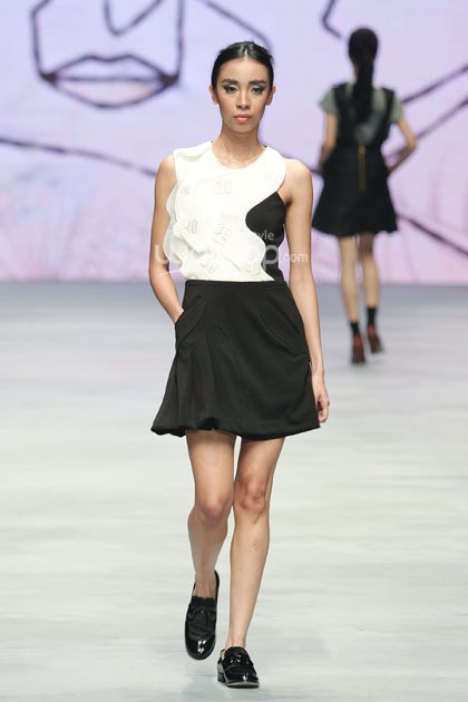 Rinda Salmun Elevation. Lauriel Fearless. Indonesia Fashion Week 2015 at Jakarta Convention Center. Senayan. Jakarta. [Foto: Mohammad Abduh/Wolipop]