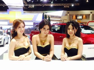 Aduh, SPG Bangkok Motor Show Selalu Bikin Jantung Pria Berdebar