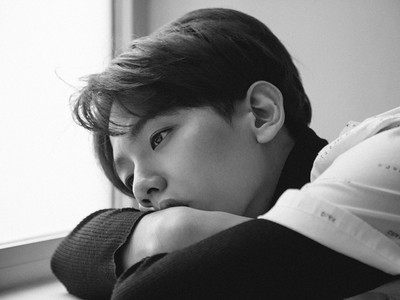 Baekhyun Melamun di Teaser Foto Comeback EXODUS