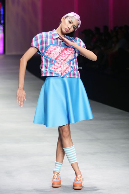 LENNOR by Lenny Agustin Artisanal City. Indonesia Fashion Week 2015 at Jakarta Convention Center. Senayan. Jakarta. [Foto: Mohammad Abduh/Wolipop]