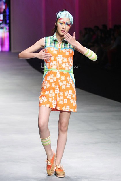 LENNOR by Lenny Agustin Artisanal City. Indonesia Fashion Week 2015 at Jakarta Convention Center. Senayan. Jakarta. [Foto: Mohammad Abduh/Wolipop]