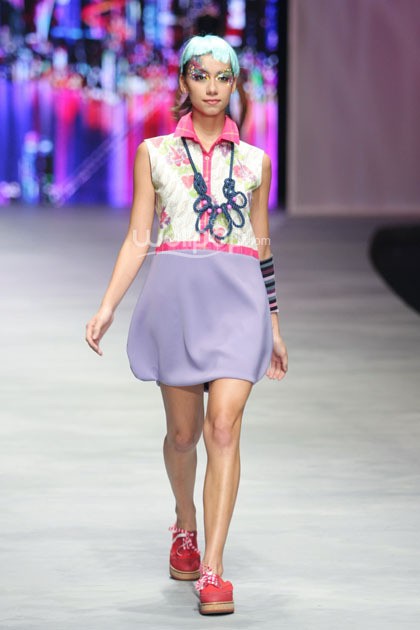 LENNOR by Lenny Agustin Artisanal City. Indonesia Fashion Week 2015 at Jakarta Convention Center. Senayan. Jakarta. [Foto: Mohammad Abduh/Wolipop]