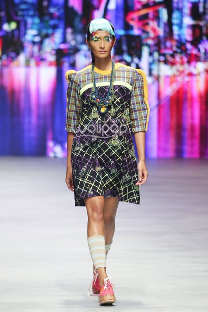 LENNOR by Lenny Agustin Artisanal City. Indonesia Fashion Week 2015 at Jakarta Convention Center. Senayan. Jakarta. [Foto: Mohammad Abduh/Wolipop]