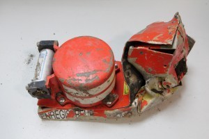 FDR Germanwings Dikabarkan Ditemukan Namun Kartu Perekam Hilang