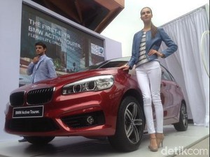 BMW: 218i Active Tourer Tidak Ada Pesaingnya