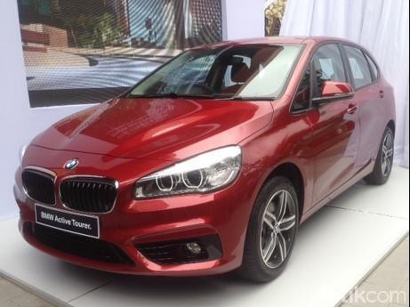 BMW: 218i Active Tourer Tidak Ada Pesaingnya