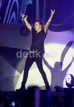 Harry Styles Bikin Histeris Directioner Indonesia