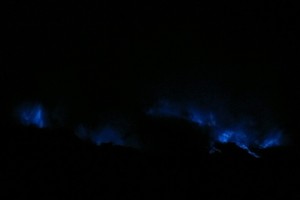 Pantangan Melihat Api Biru Kawah Ijen