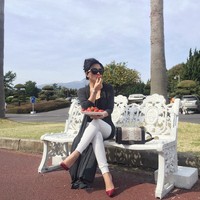Syahrini kini tengah menikmati waktunya di Pulau Jeju, Korea Selatan. (Instagram/Syahrini)