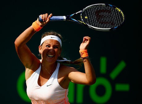 Azarenka Lewati Babak Pertama