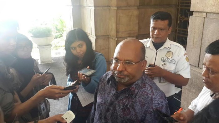 Ingin Buat Kebun Energi, Gubernur Papua Minta Bantuan Sudirman Said