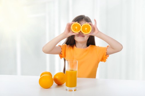 Berikan Telur dan Yoghurt Secara Rutin agar Rambut Si Kecil Lebat dan Kuat