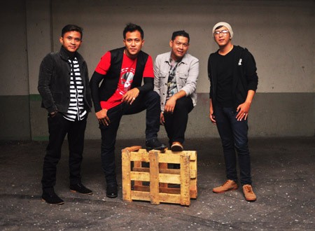 Band Kalimaya Ingin Booming Seperti Batu Akik