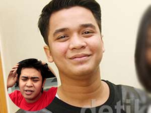 Olga Tutup Usia, Billy Tampak Resah Sejak Pagi Tadi
