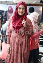 Pemakaman Yanni 'Trio Libels', Arsy Tersenyum Foto Bareng Pacar Aurel