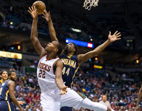 Bucks Atasi Pacers 111-107