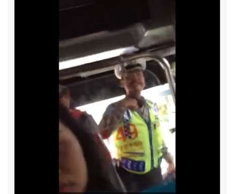 Polda Metro Klarifikasi Insiden Polantas dan Pengemudi TransJ, Begini Isinya
