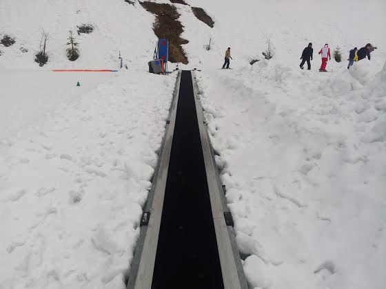Asyiknya Belajar Ski di Pegunungan Alpen, Prancis