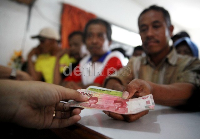 Ada Sisa Uang Belanjaan di Pasar? Tabung Saja Langsung ke Bank Lewat Pedagangnya