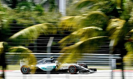 Duo Mercedes Jadi yang Tercepat Pertama dan Kedua