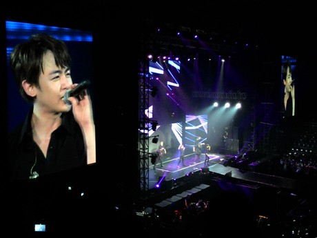 2PM Ajak Hottest Indonesia Go Crazy! di Konser Jakarta