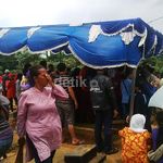 Foto: Pelayat Masih Padati Makam Olga Syahputra