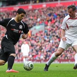 Gerrard XI vs Carragher XI Berakhir Imbang 2-2