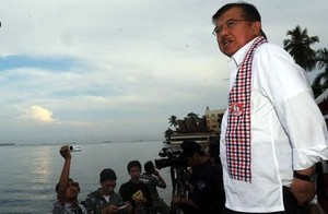 Soal UN, JK: Pilih Mana 10 Anak Stres atau 10 Juta Anak Bodoh