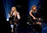 Kolaborasi Madonna dan Taylor Swift di iHeartRadio Music Awards 2015