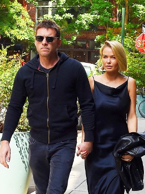 Selamat! Sam Worthington dan Lara Bingle Dikaruniai Anak Pertama