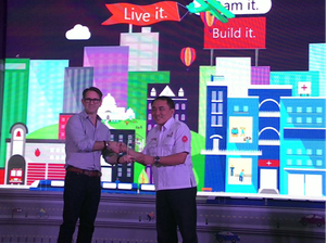 Microsoft Kepincut Triple Play Telkom
