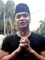 Billy Syahputra Tersenyum Lagi