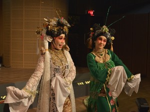 Teater Koma Pentaskan Kembali Opera Ular Putih
