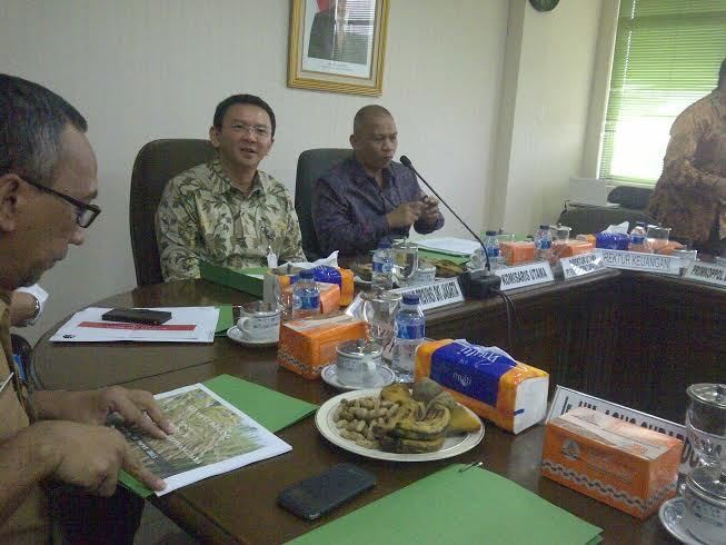 Ahok Hadiri RUPSLB Pengelola Pasar Induk Cipinang