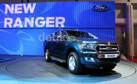 Ford resmi meluncurkan Ford Ranger terbaru yang selama ini menjadi andalan di segmen double cabin. Peluncuran Ford Ranger terbaru ini dilakukan di arena gelaran Bangkok Internasional Motor Show ke 36 yang digelar di Impact Challenger Hall, Bangkok, Thailand. Pool/Bangkok International Motor Show.