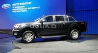 Secara tampilan, New Ranger memang terlihat lebih garang. Di bagian interior juga ditanamkan beberapa teknologi baru yang akan memanjakan pengendaranya seperti SYNC, kluster instrumen dual TFT baru yang menyediakan pengemudi dengan informasi tentang kendaraan, serta hiburan, navigasi dan rincian climate control dalam sekejap. Pool/Ikhwanul Khabibi/detikFoto.