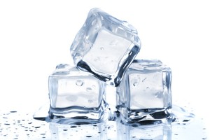 Ahli Mikrobiologi: Bakteri di Es Sebabkan Diare, Zat Kimianya Picu Kanker